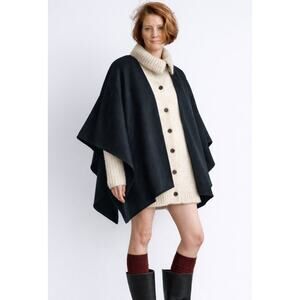 Vintage 90s Wool Cape/Wrap Classic Old Money MUlti Size Fit USA Black